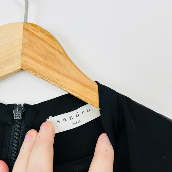 Sandro Black and Red Pleated Cap Sleeve Horoscope Graphic Belted Dress UK S - Picture 13 of 14